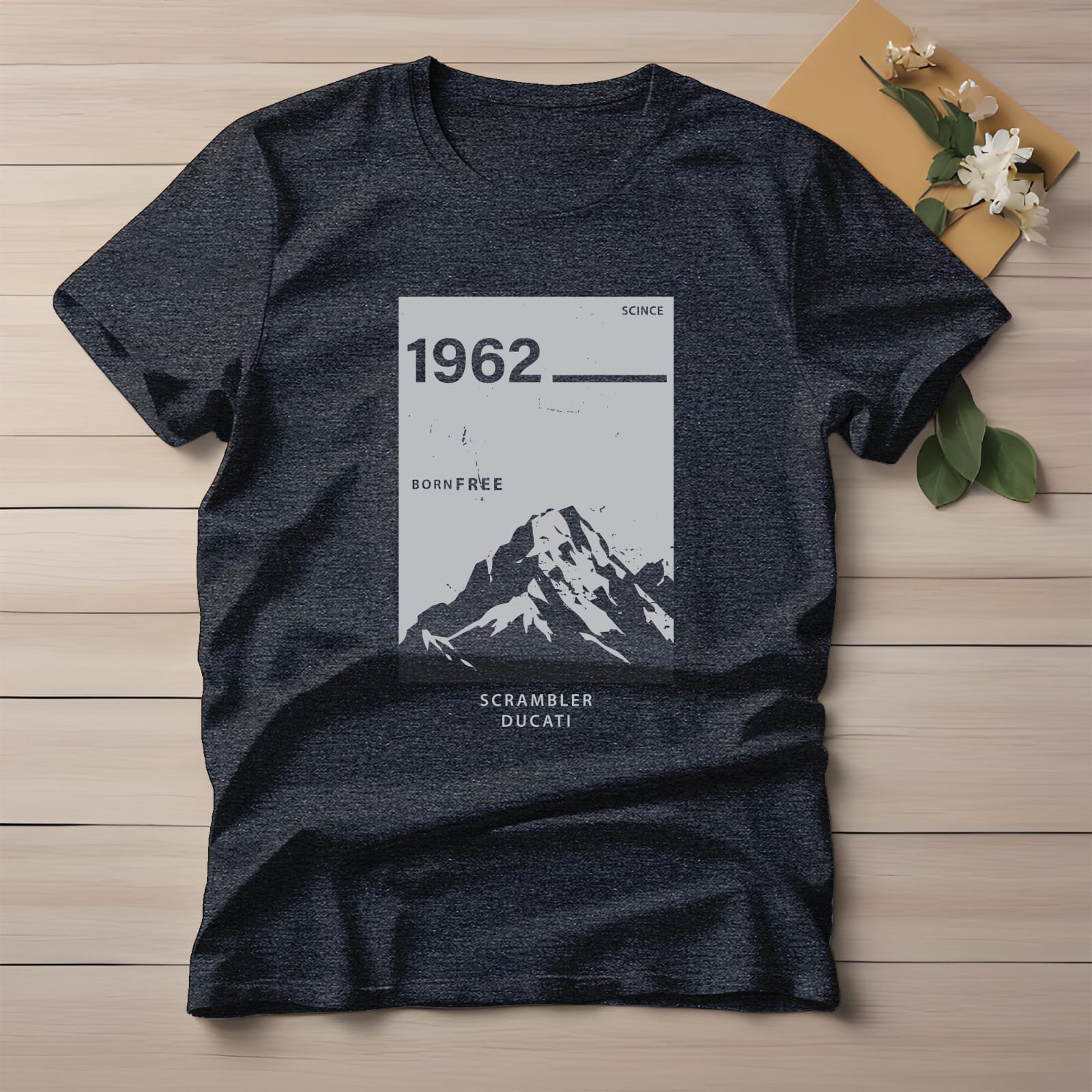 Short sleeve tee shirt