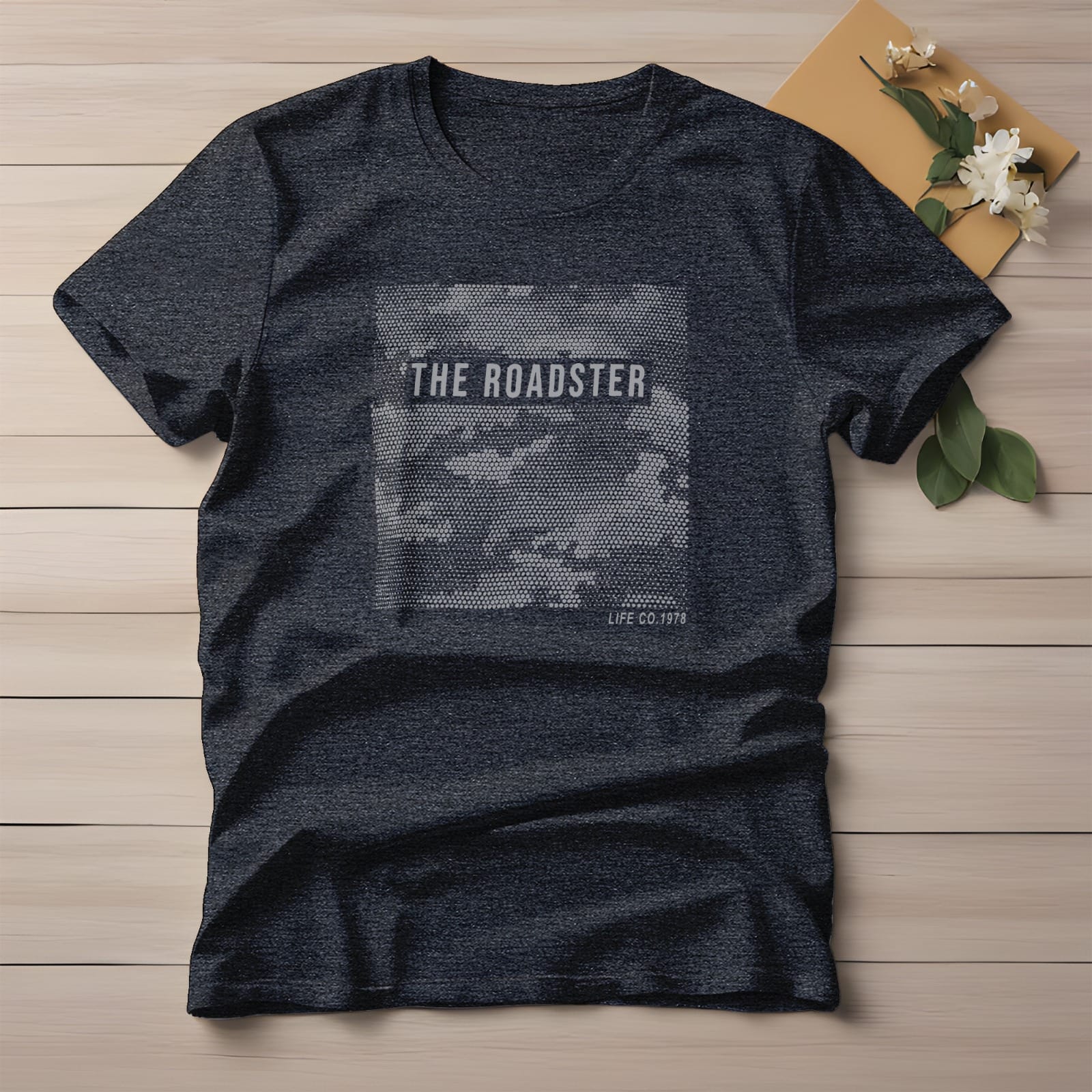 Short sleeve tee shirt