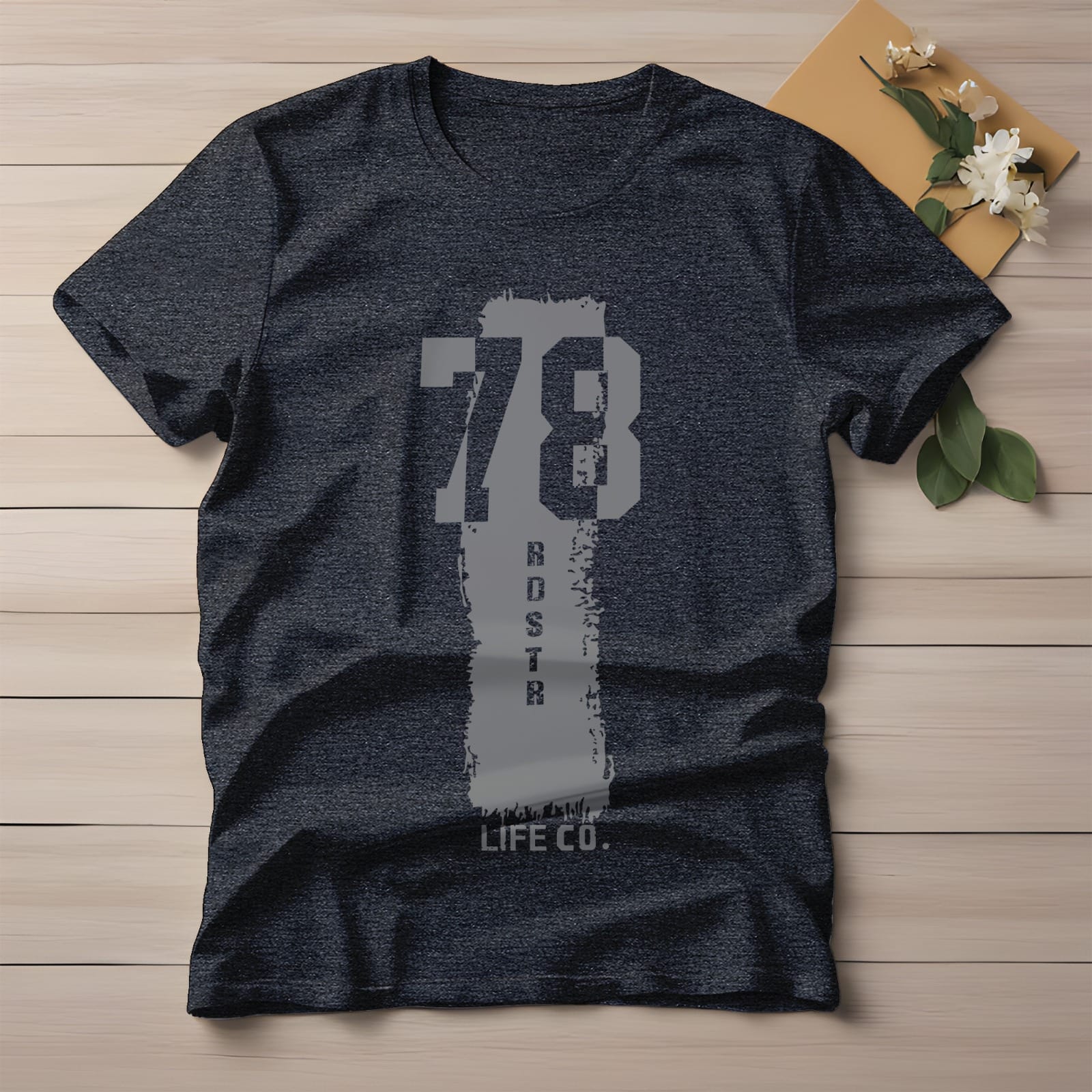 Short sleeve tee shirt